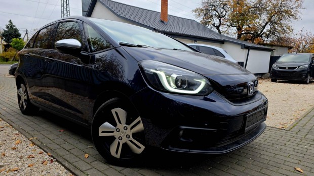 Honda Jazz 1.5 i-MMD Hybrid Crosstar Executive...