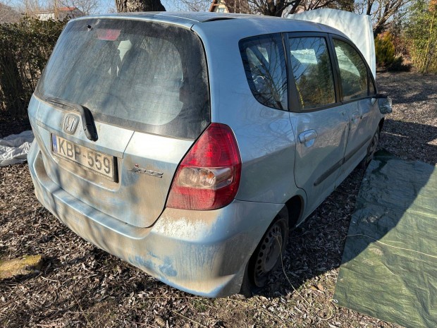 Honda Jazz 2007 egyben