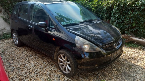 Honda Jazz bontott alkatrszek