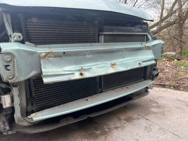 Honda Jazz homlokfal, z�rh�d, h�t�