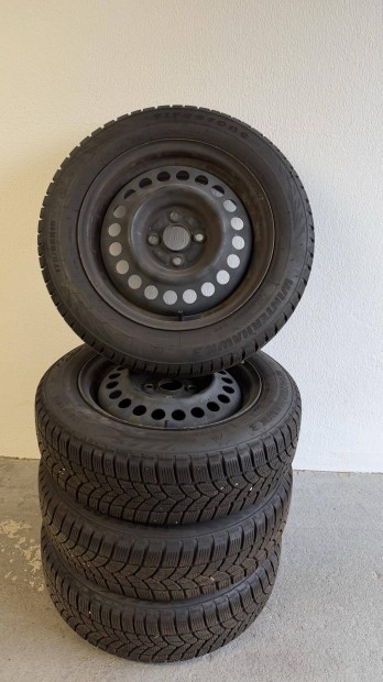 Honda Jazz t�li ker�k 175/65R15 4x100 15