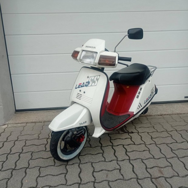 Honda Lead 50 SS 41 éves Retró robogó! Szép gyá...