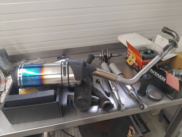 Honda Monkey s Benly gyri alkatrszek
