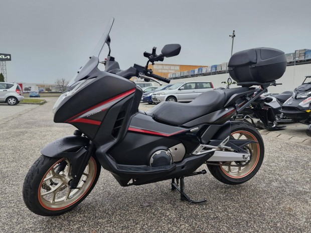 Honda NC 750 D 12 Hnap Garancia ABS