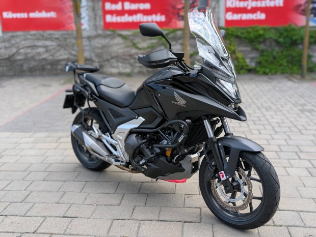 Honda NC 750 XD �r�sos RED Baron Garanci�val!