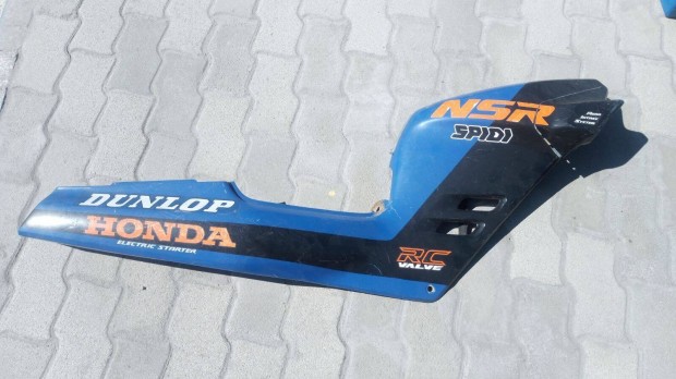 Honda NSR125 jobb oldalidom