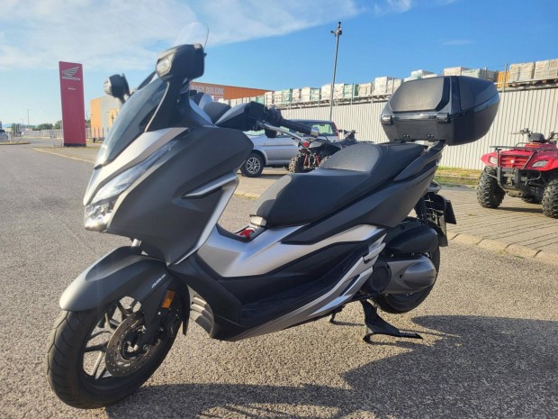 Honda NSS 300 Forza 12 Hnap Garancia ABS