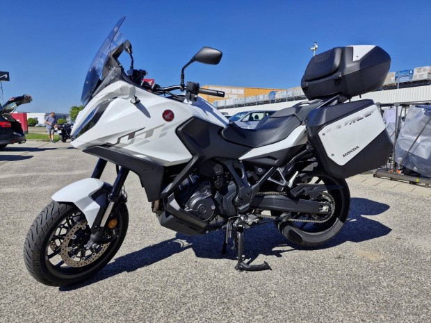 Honda NT 1100 D 24 H�nap Garancia ABS