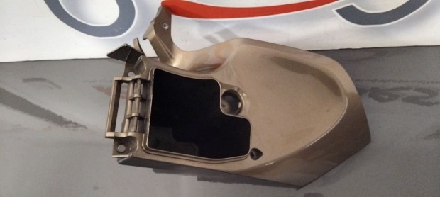 Honda NT 700 Deauville Baloldali kesztyűtartó idom