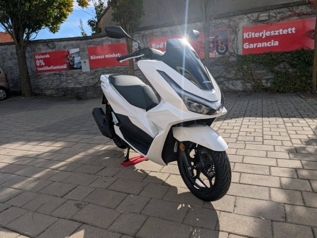 Honda PCX 125 6 év kiterjesztett gyártói jótáll...