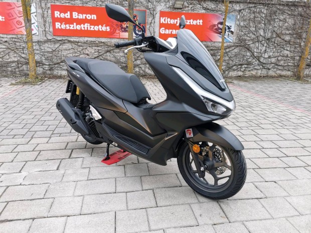 Honda PCX 125 rsos RED Baron Garancival!