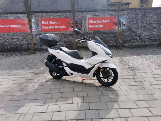 Honda PCX 125 Kszleten! 3+1 v rsos Red Baro...