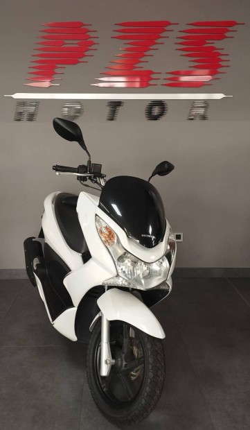 Honda PCX 125 .