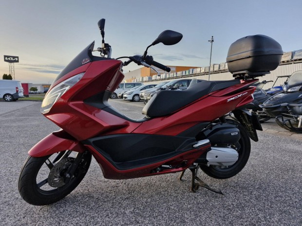 Honda PCX 150 .