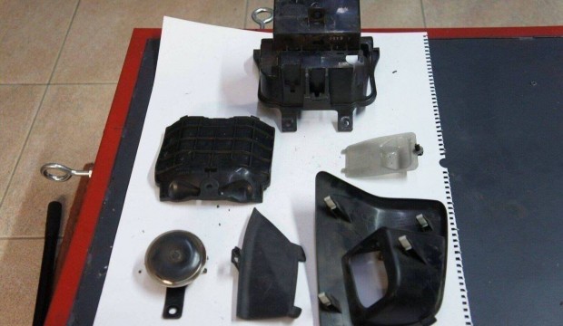 Honda PCX idom idomok kaszni kürt duda
