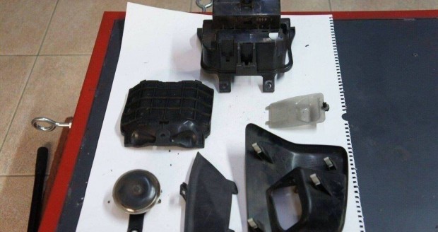 Honda PCX idom idomok kaszni krt duda