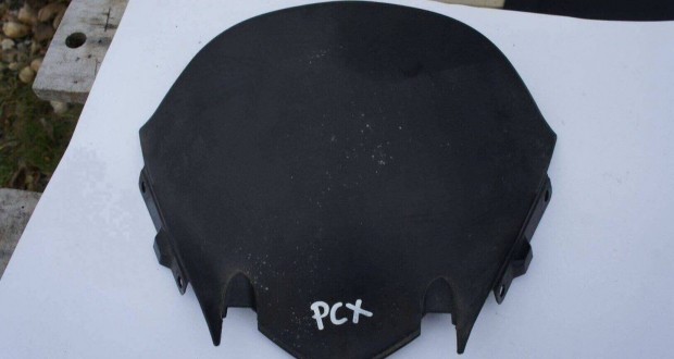 Honda PCX plexi alatti idom