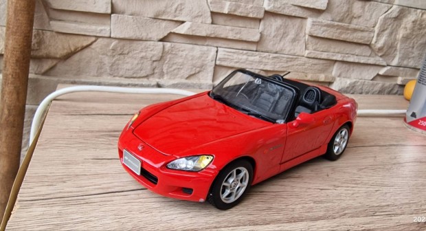 Honda S2000 1:18 fm modell aut 1/18