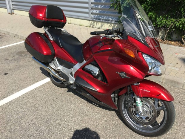 Honda ST1300 Paneuropa tramotor elad