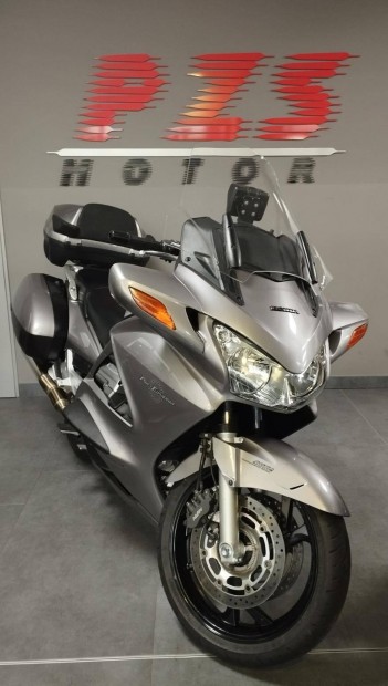Honda ST 1300 PAN European
