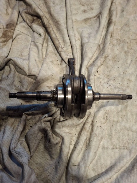 Honda Sh 125 főtengely karburátoros