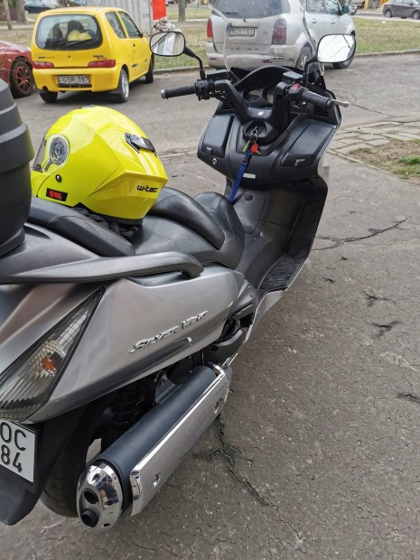 Honda Silver Wing 400