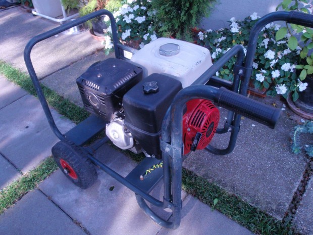 Honda TR-6E aggregtor/220 V,6000W/