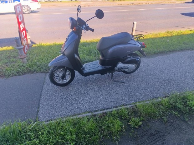 Honda Today 4t injection