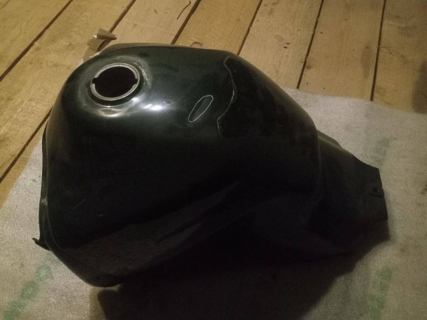 Honda Transalp bontott tank