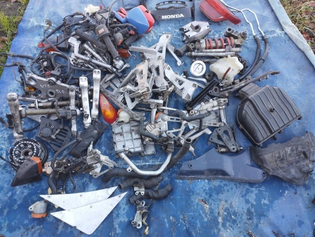 Honda VFR 750 RC 24 alkatrsz , blokk