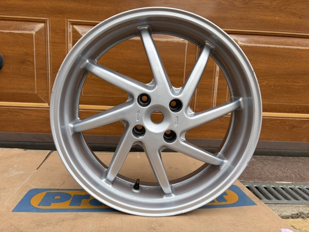 Honda VFR 750 RC h�ts� felni