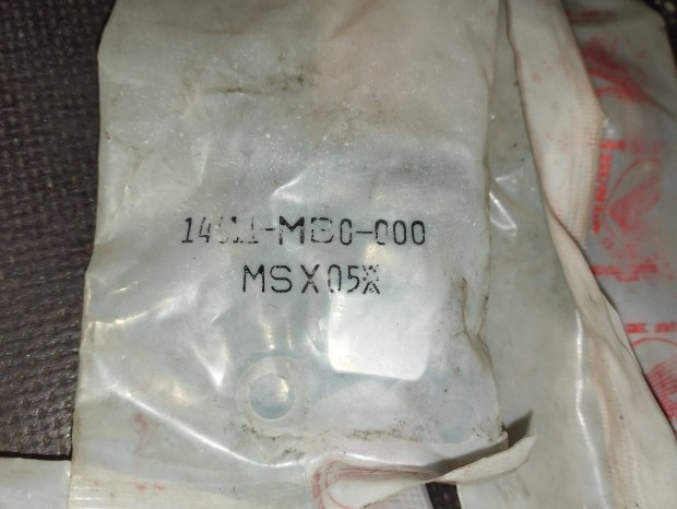 Honda VF 750 szelepemel himba , j