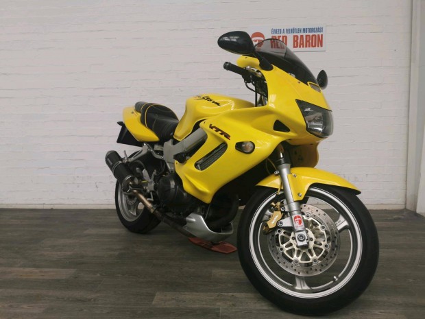 Honda VTR 1000 F Entry Bike! RED Baron Garanci...