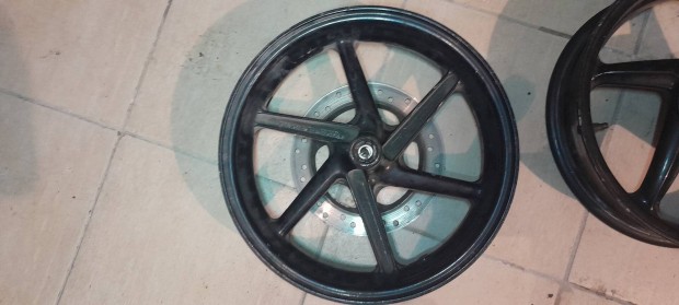 Honda X8R első kerék Miskolc