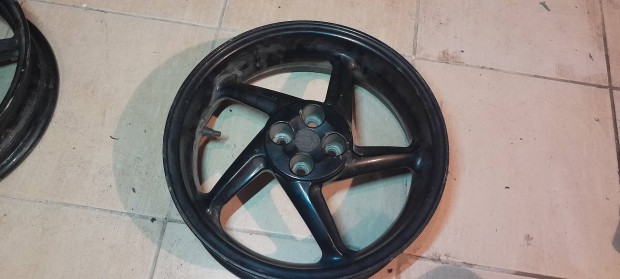 Honda X8R hátsó kerék Miskolc