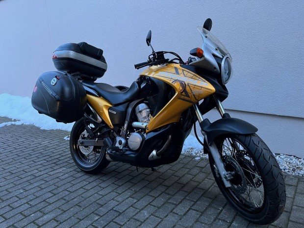 Honda XL 700 V Aut�-Motor Csere !!