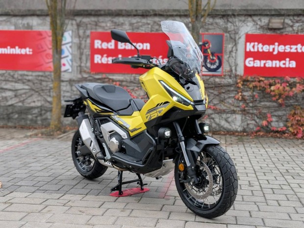 Honda X-ADV �r�sos RED Baron Garanci�val!