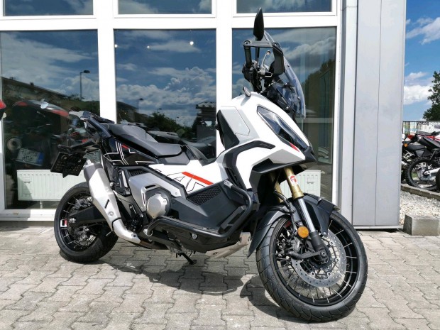 Honda X-ADV rsos RED Baron Garancival!