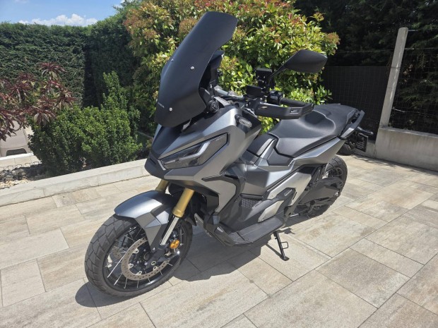 Honda X-ADV Újszerű-Garanciális-Frissen Szervizelt