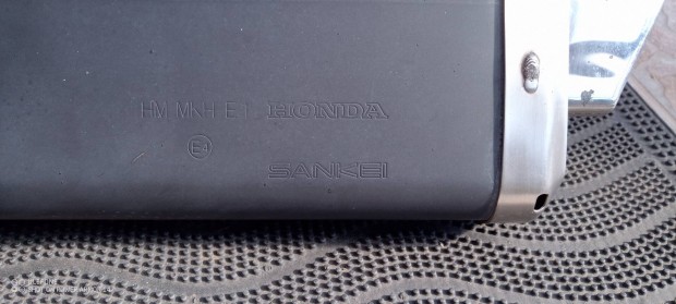 Honda X-Adv gyri kipufog