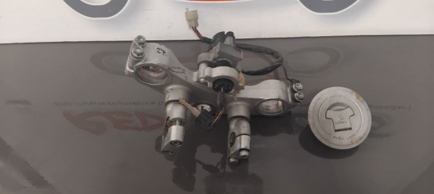 Honda Xlv 1000 Varadero Fls villahd, tanksapkval, gyjtskapcsol