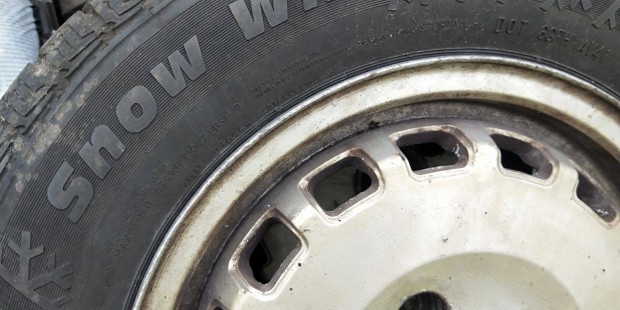 Honda alufelnik téli gumikkal 13