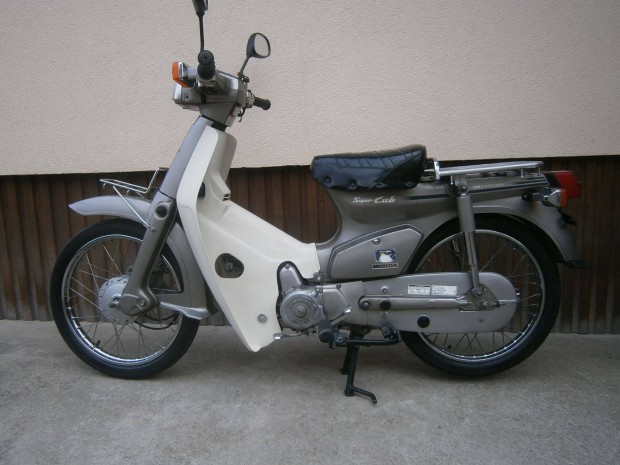 Honda c 50 cub 4 seb nindts gyri llapotban Hzhoz Is