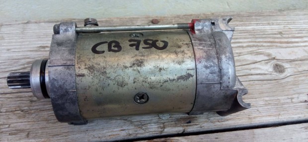 Honda cb750 bold'or feluj�tott �nind�t�