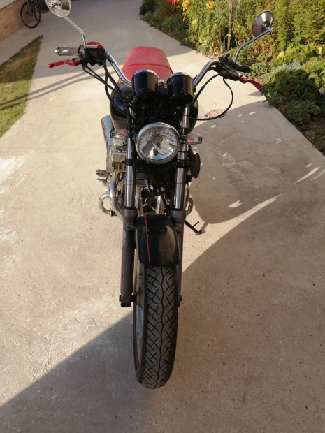 Honda cb 750 nichawk