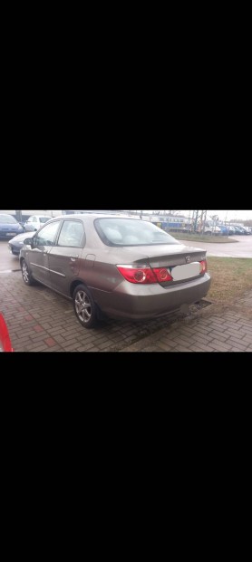 Honda city bontott alkatrészek