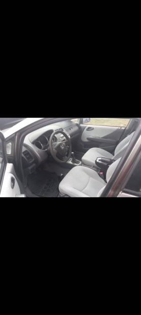 Honda city bontott gyári alkatrészek Bp 17k