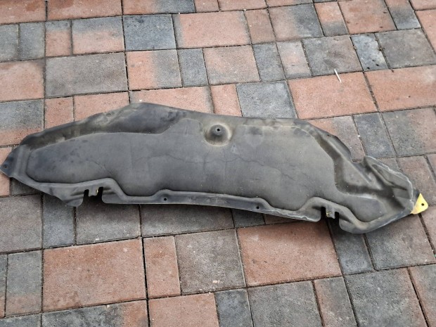 Honda civic IX motorhztet szigetels