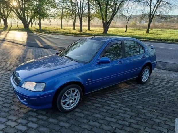 Honda civic friss mszaki ! magnszemlytl !