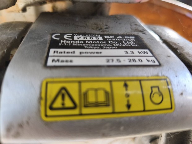 Honda csónakmotor eladó.